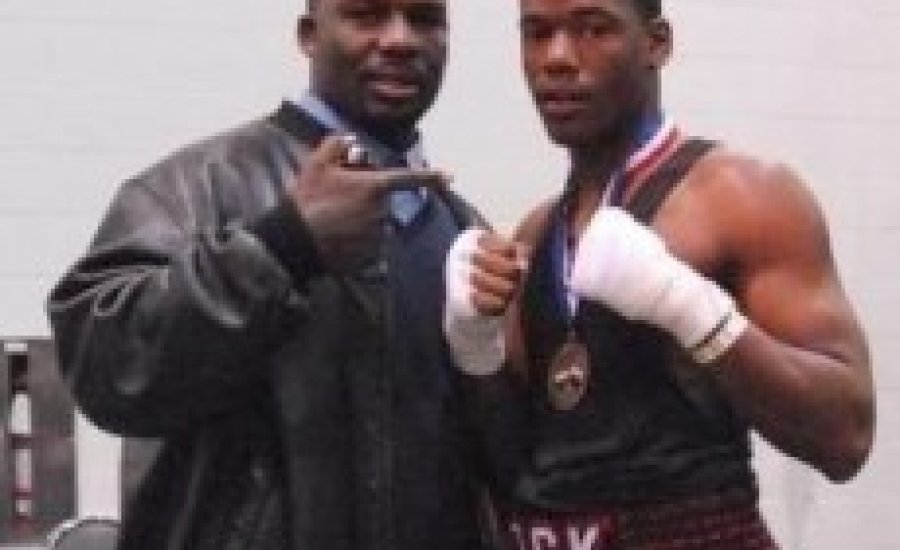 Hasim Rahman fia májusban profi lesz