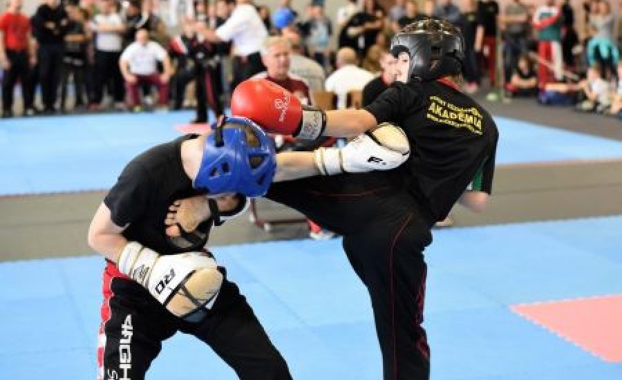 Kick-box nagyüzem Nádudvaron