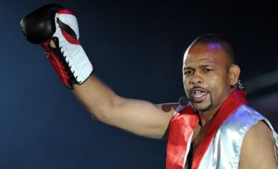 Roy Jones Jr hivatalosan is orosz lett