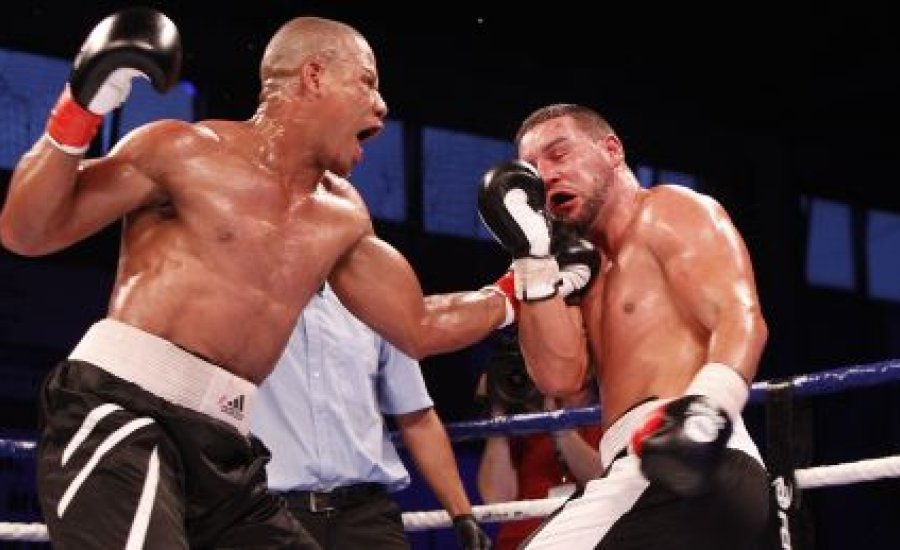 Darmosnak nem sikerült tökéletesen a profi debütálás