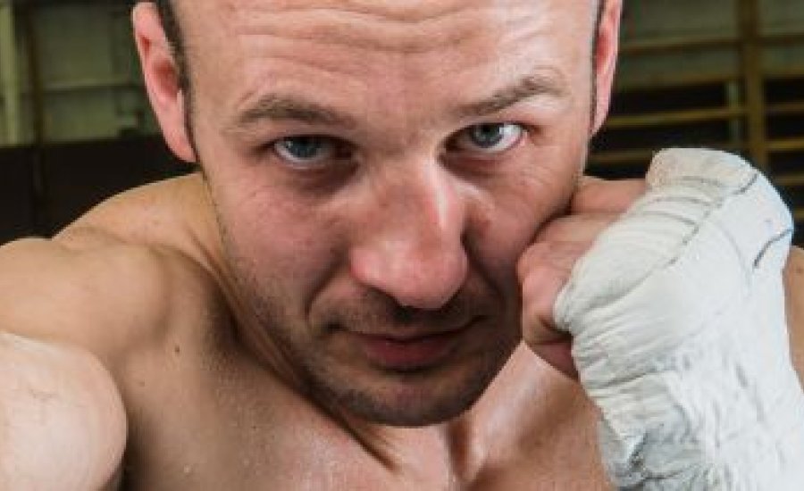 Kelemen Balázs is ringbe lép december 12-én