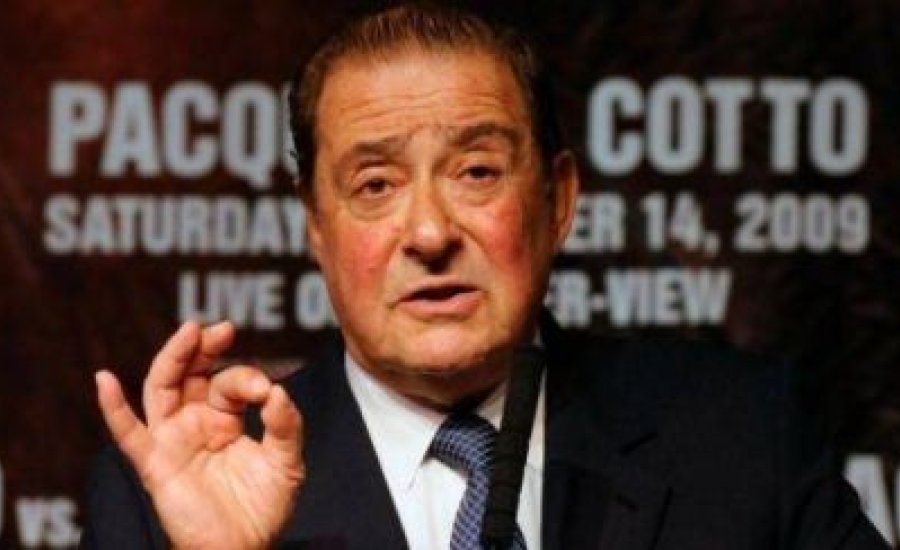 Arum: szoros lesz a Pacquiao-Bradley