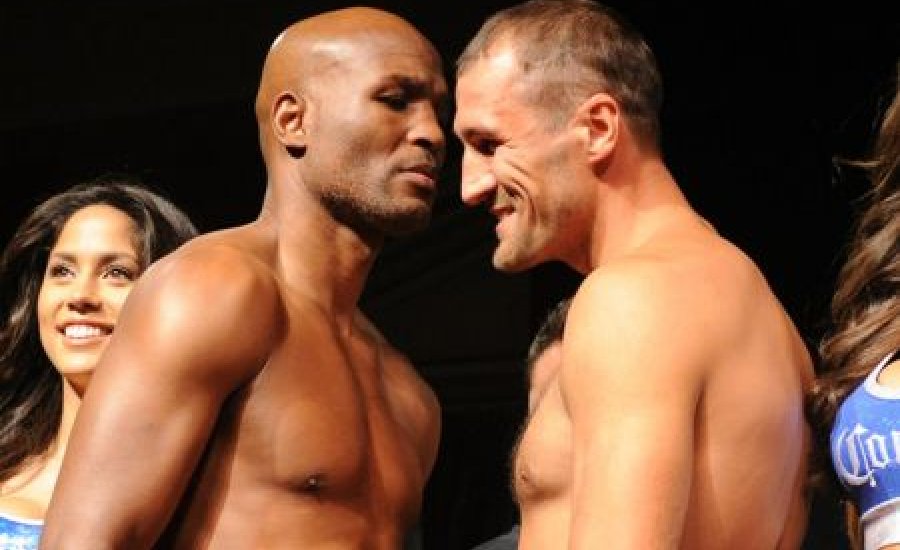 Hopkins és Kovaljov mérlegelt