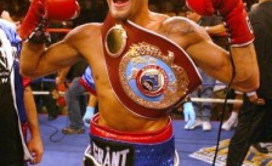 Mayweather Jr. a „Gyilkos” ellen bokszol?