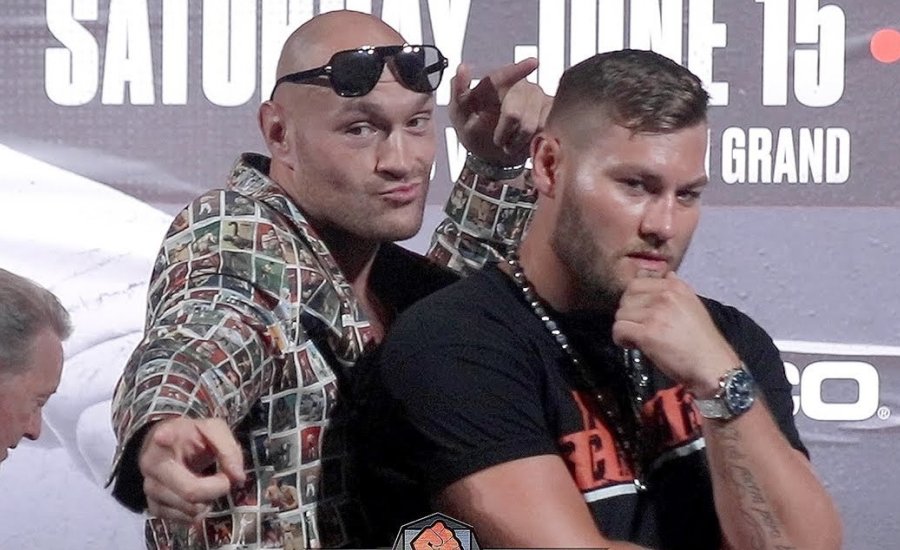 Pózolás LEVEL 100: Fury vs Schwarz