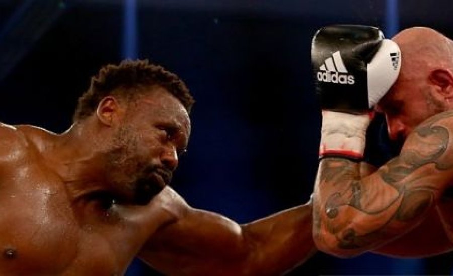 Chisora szombaton ismét bokszol