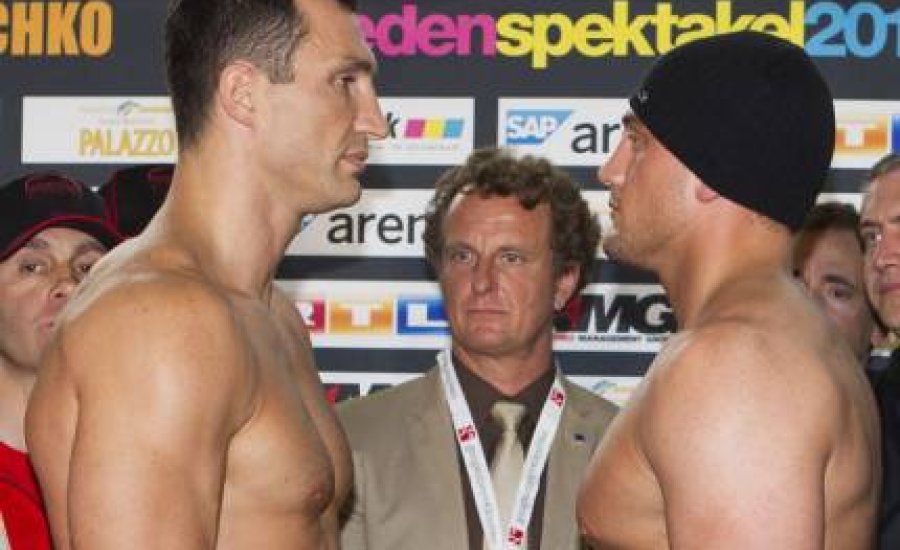 Klicsko és Pianeta mérlegre állt