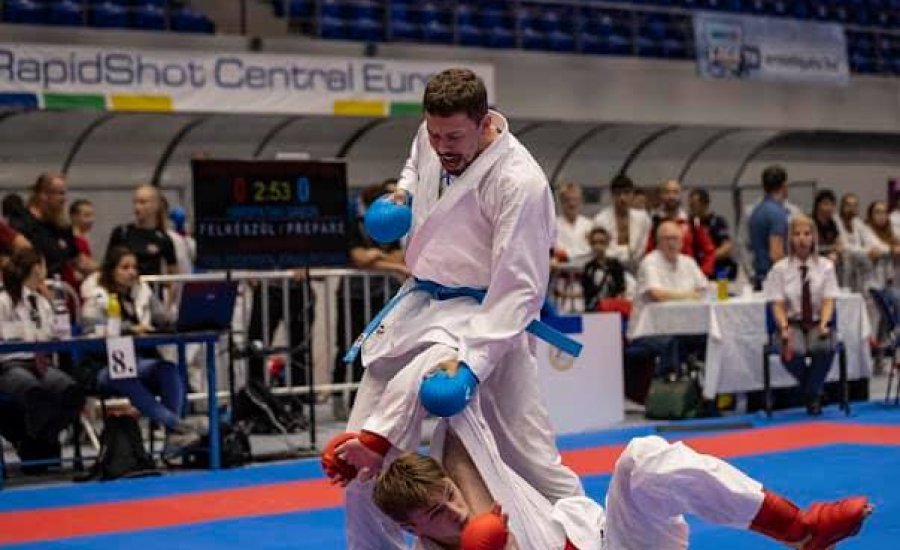 Tornagyőzelemmel tért vissza Hárspataki Gábor