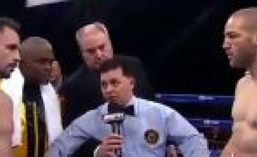 Blake Caparello vs. Elvir Muriqi