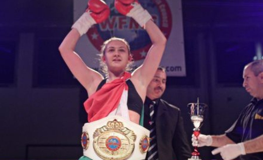 Éltető Daniella profi K-1 világbajnok
