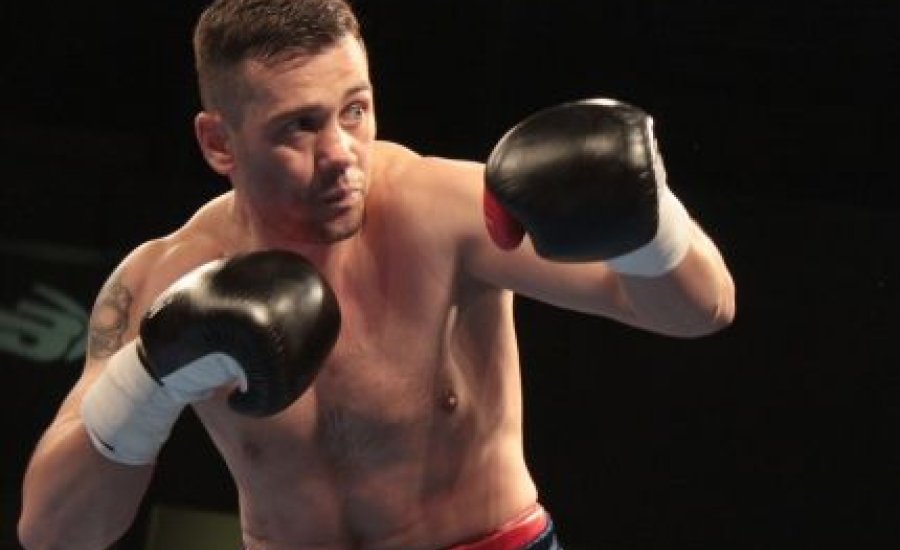 A balkeze még a régi Kovács „Vipera” Attilának