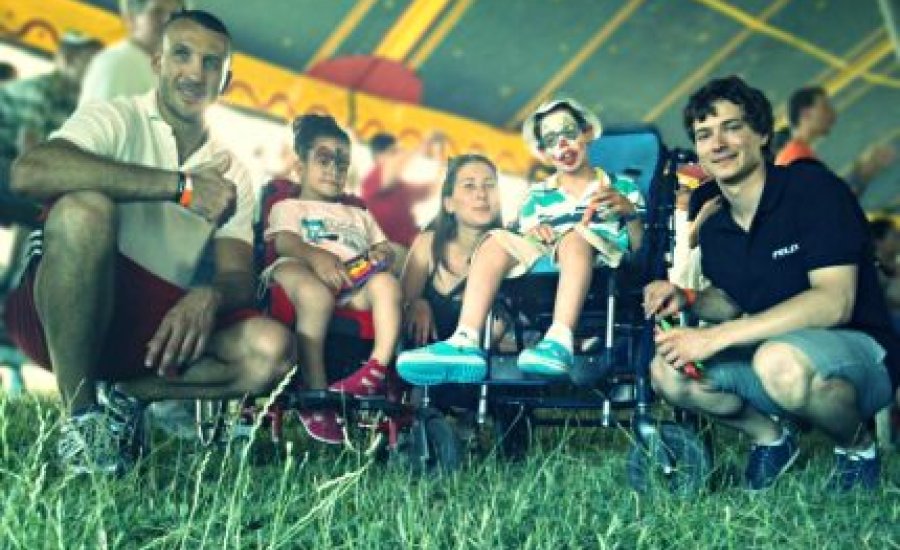 A gyerekek mosolyáért megérte