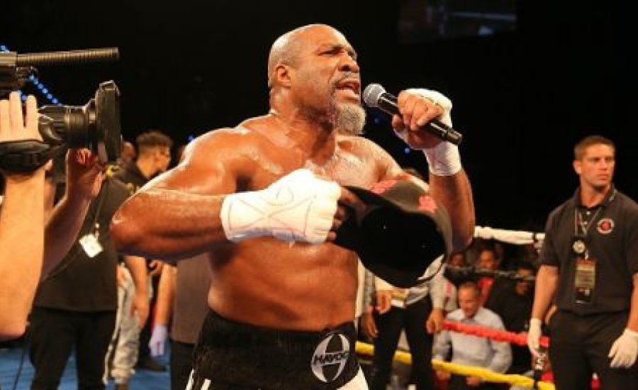 Klicsko faképnél hagyta Briggs-t