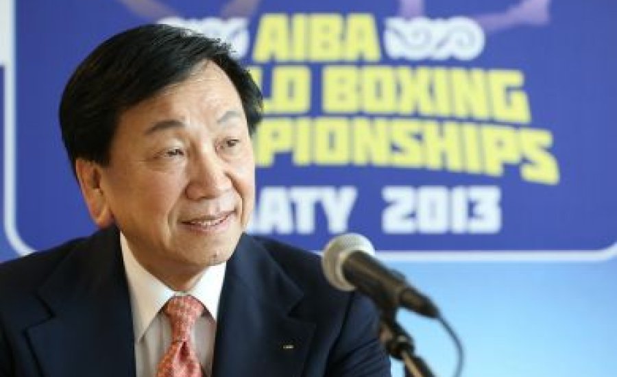 Tokióban már ötmenetes lehetne egy bokszmeccs