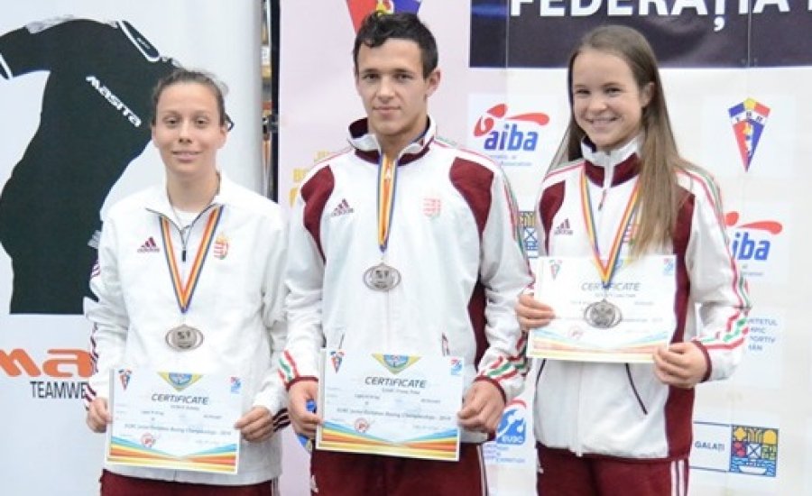 Három bronzérem a junior Eb-n