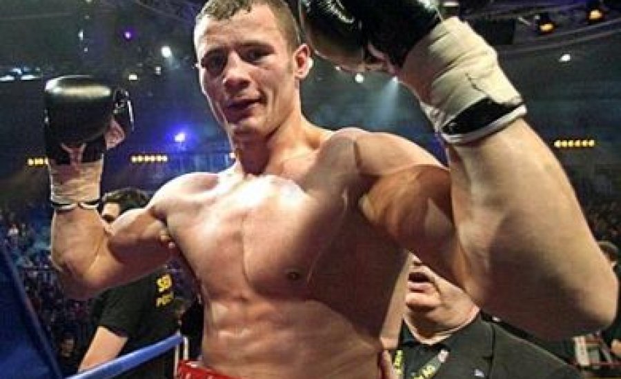 Stieglitz detronizálta „Arthur Királyt”