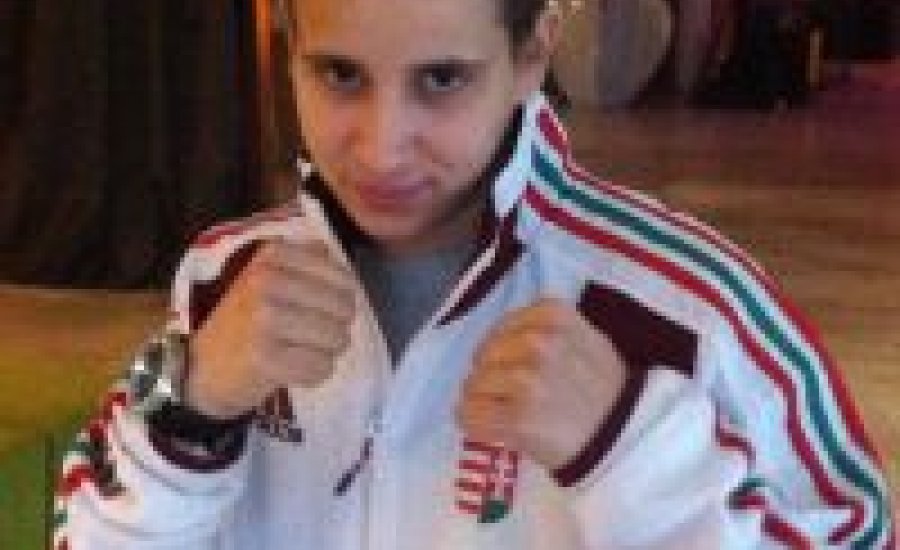 Fantasztikus magyar szereplés: éremeső a női ifi és junior ökölvívó Eb-n
