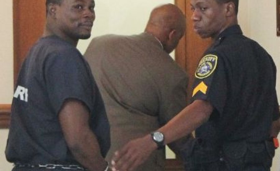 Taylor bűnösnek vallotta magát, 54 évet is kaphat