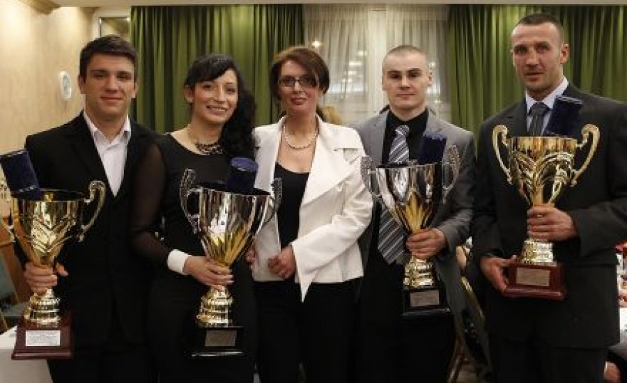 A Boxbálon díjazták a tavalyi esztendő legjobbjait