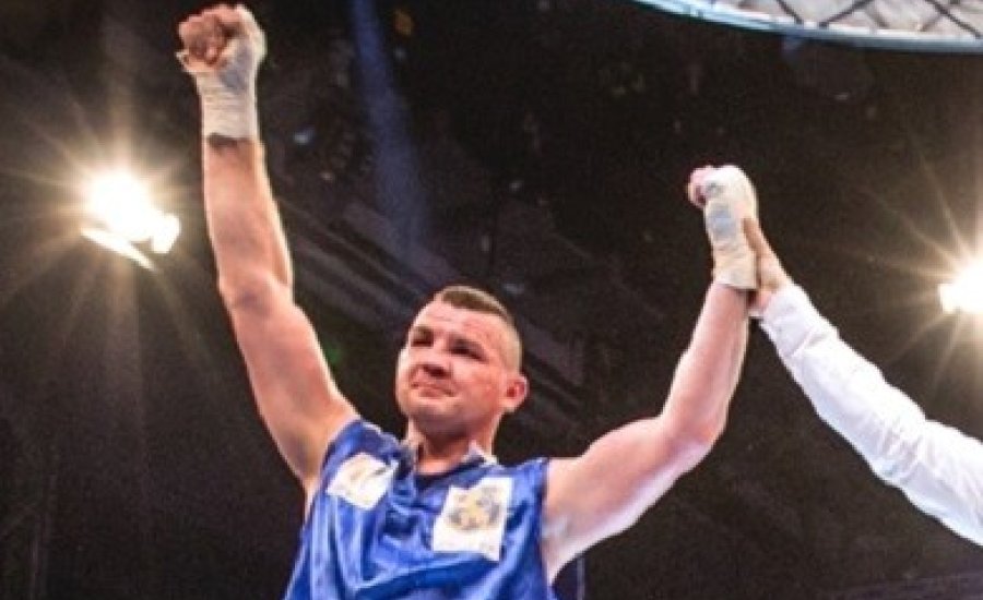 Szellő Imre keményöklű riválissal meccsel