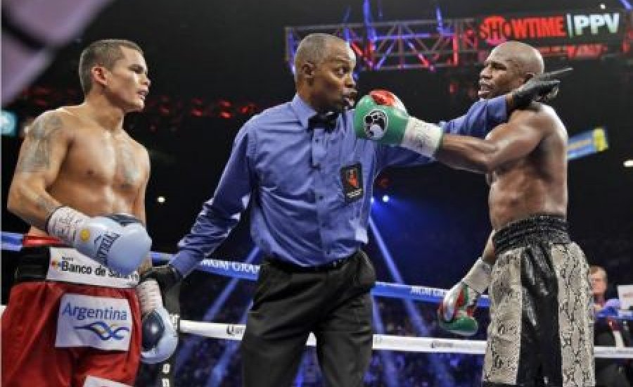 Floyd: a harapás után nem tudtam használni a bal kezem