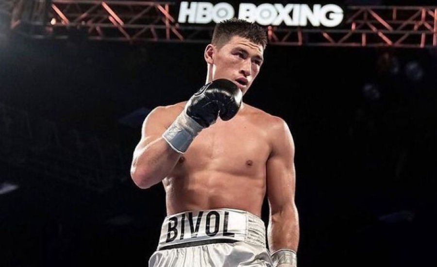 Bivol nem csak Canelo miatt fogyna le nagyközépsúlyba