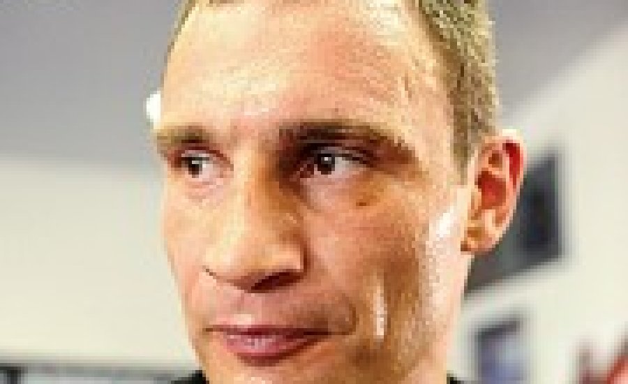 Klicsko kitér Nyikolaj Valujev kihívása elől?