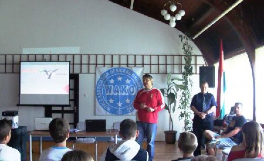 Kickboxosok a dopping ellen