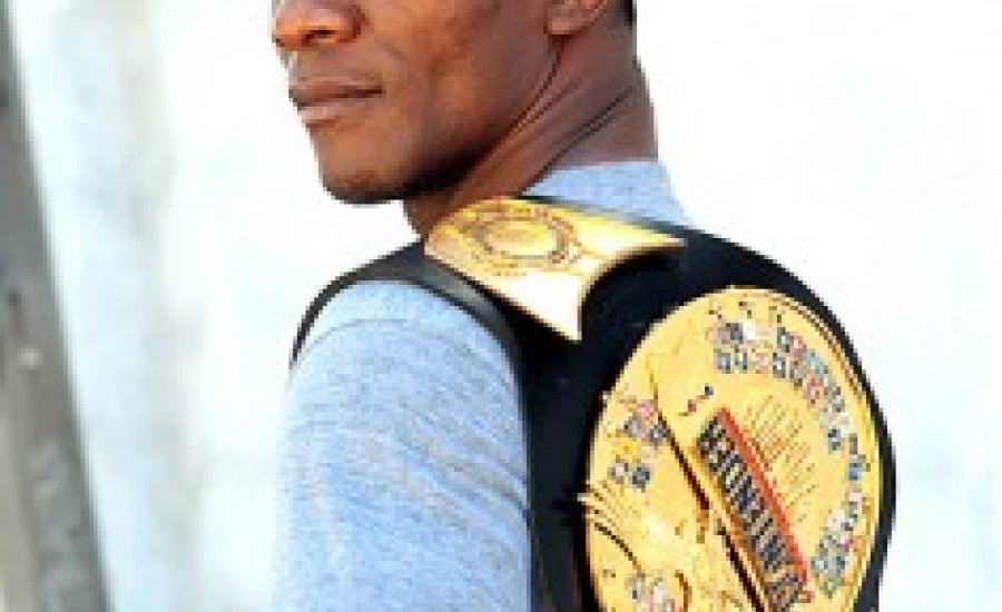A csalódott Sakio Bika kihívta Bernard Hopkinst