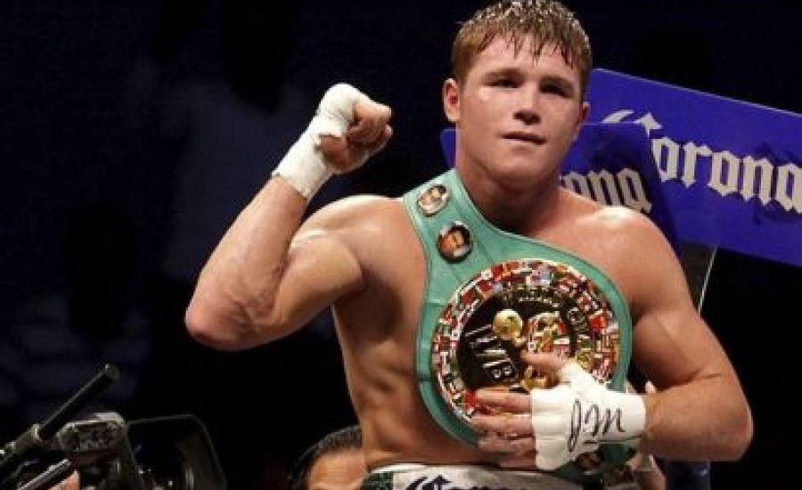 Canelo 2,5 milliárdot fizethet
