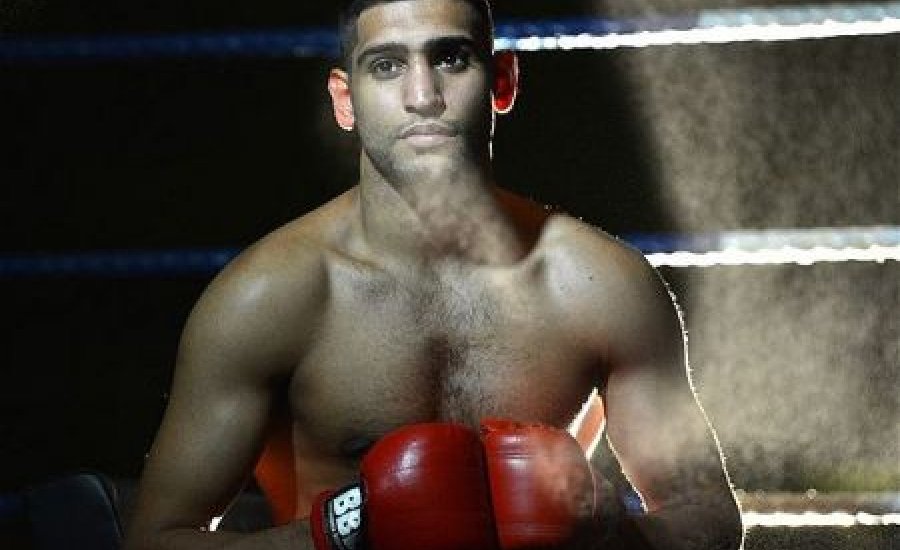 Khan nagyváltóban fejezné be