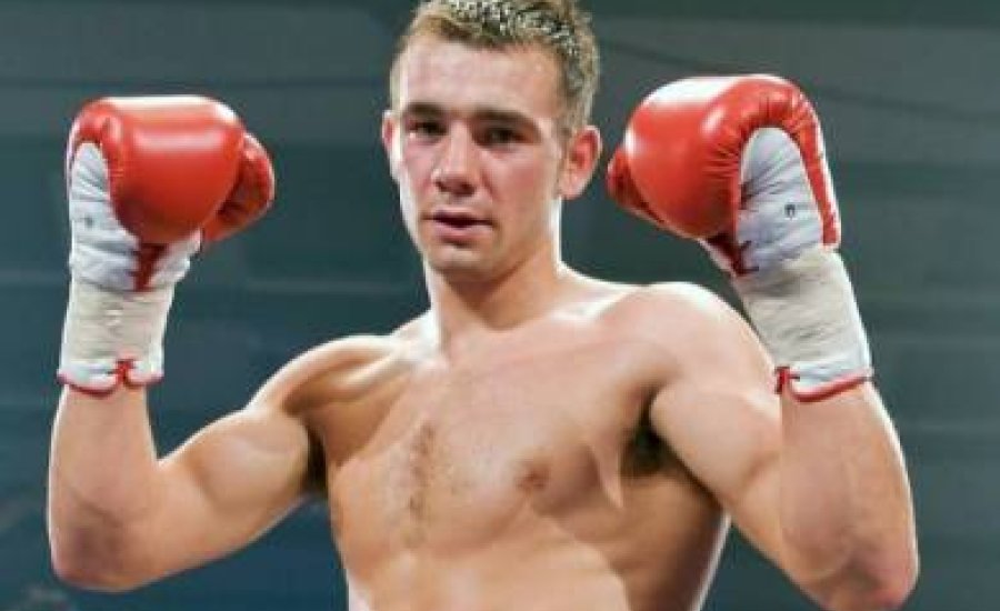 Megvan Devon Alexander ellenfele