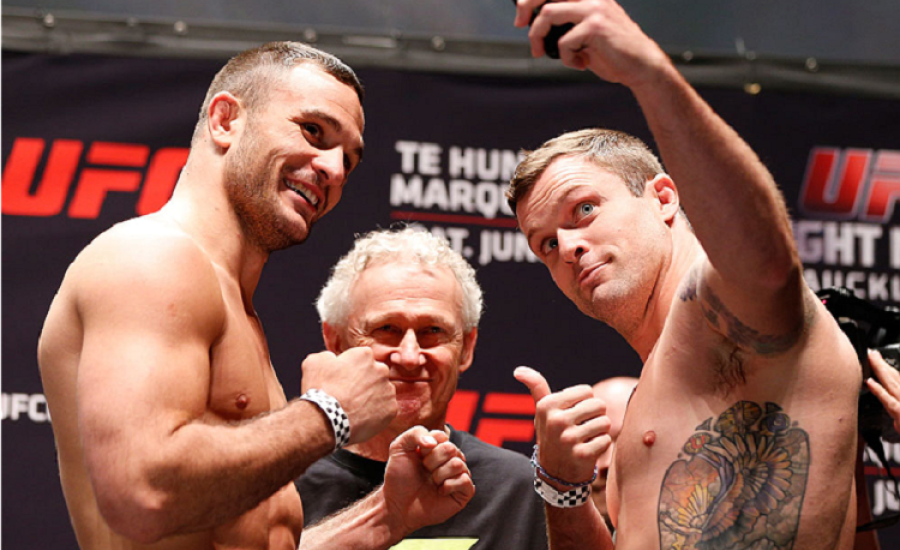 Pedig nem játék és mese, mégis viccesre vették a figurát