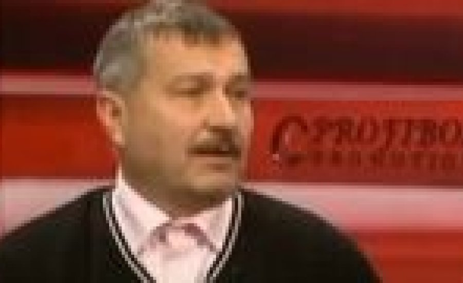 Kovács László-interjú a Dino Sporthiradóban