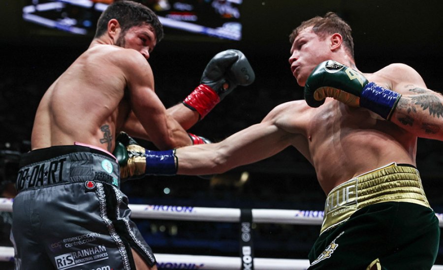 Canelo győzelemmel tért haza