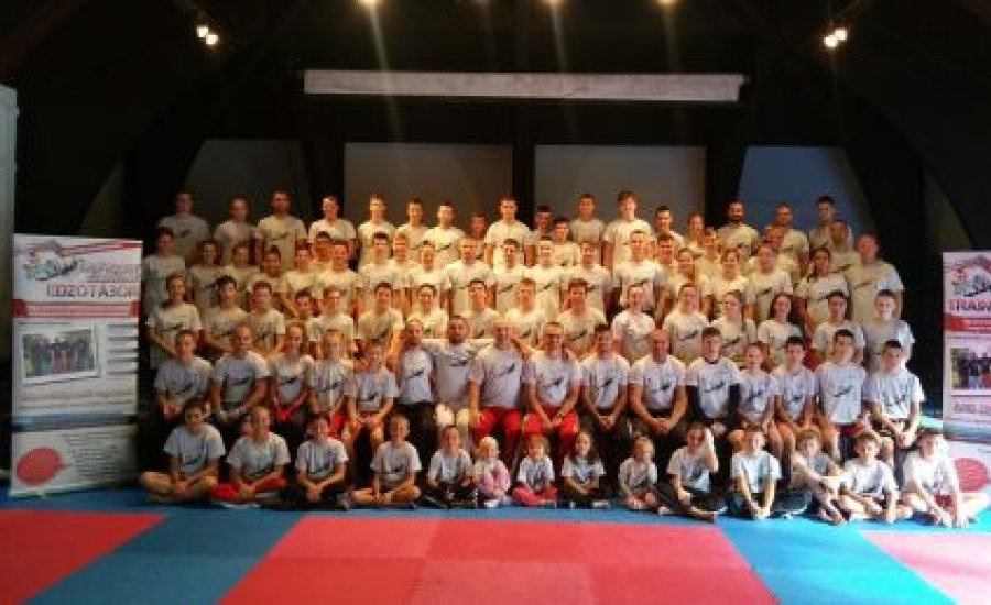 Közös felkészülés a Balaton-parton