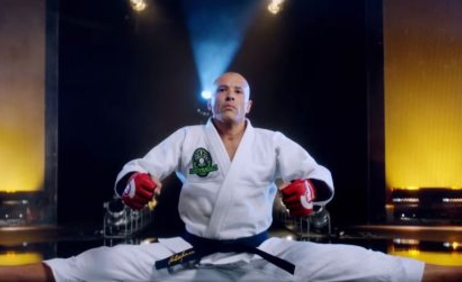 Küzdősport legenda jön Budapestre áprilisban