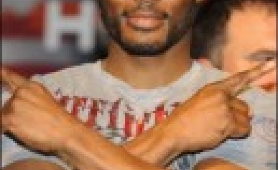 A 45 éves Hopkins legyőzte a 41 esztendős Roy Jones Jr-t