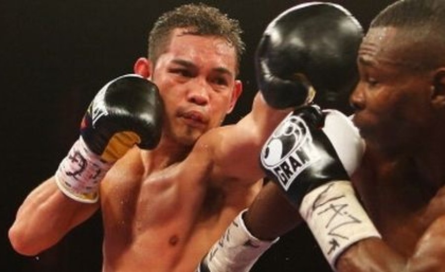 Donaire kurta meccsen, félig vakon verte Vetyekát