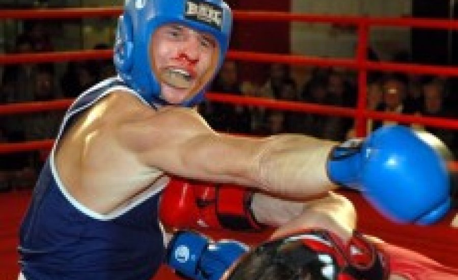 Nyert, ezzel elődöntős a győri Patent Gladiators a BoxingONE-ban