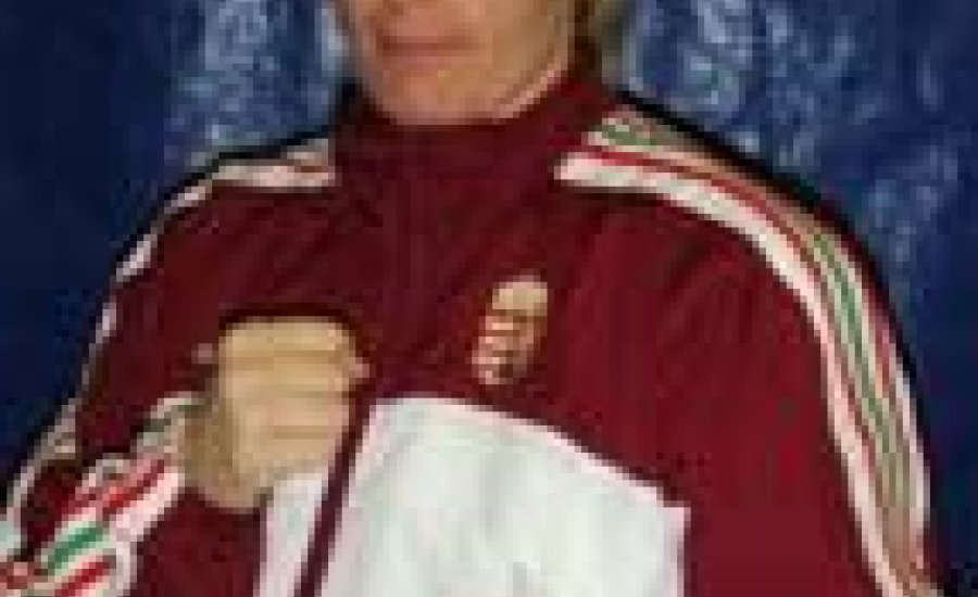 Az AIBA női mérkőzéseket szervez a férfi világbajnokság döntőjére