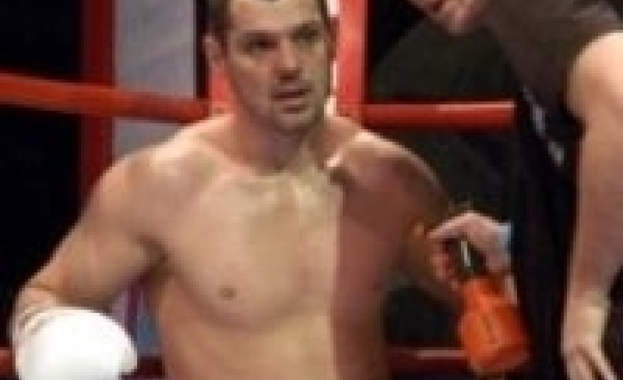 Egy álom kapujában - Nagy Tibi profi vb-címért küzd