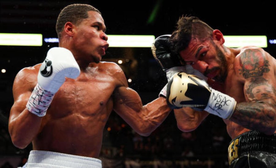 Devin Haney legyőzte Linarest