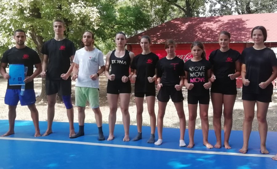 Kick-box formagyakorlat tábor Gyopárosfürdőn