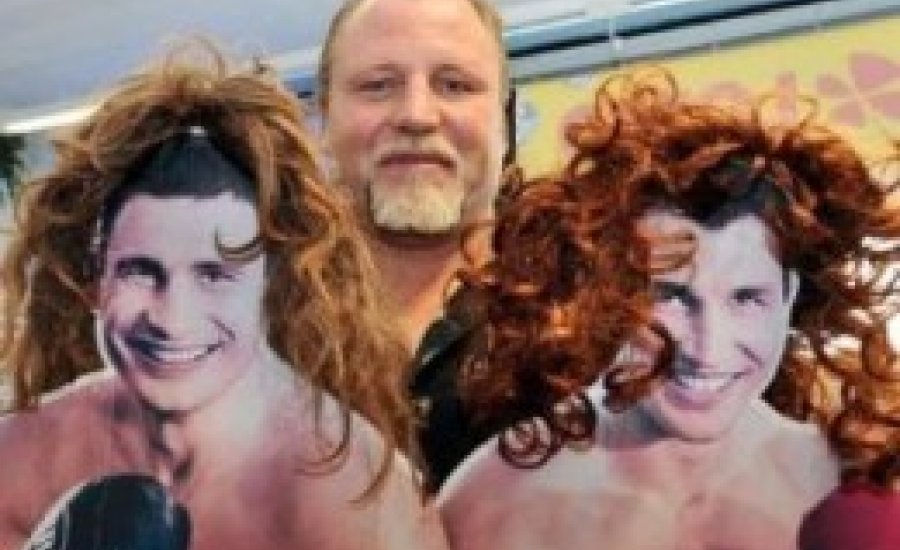 Botha a „Klicsko-nővérekre” hajt