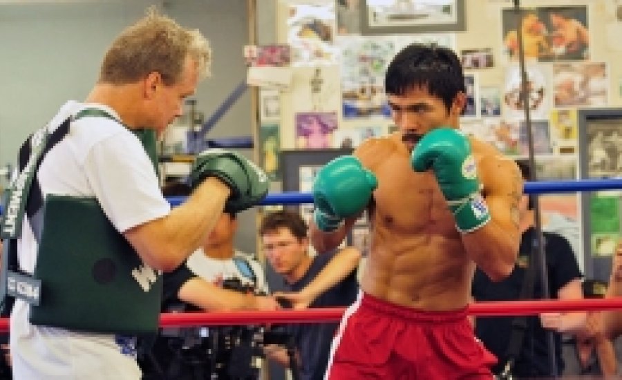 Bob Arum szerint Pacquiao minden idők legjobbja