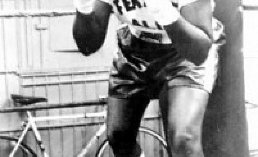 Elhunyt a női ökölvívás forradalmára