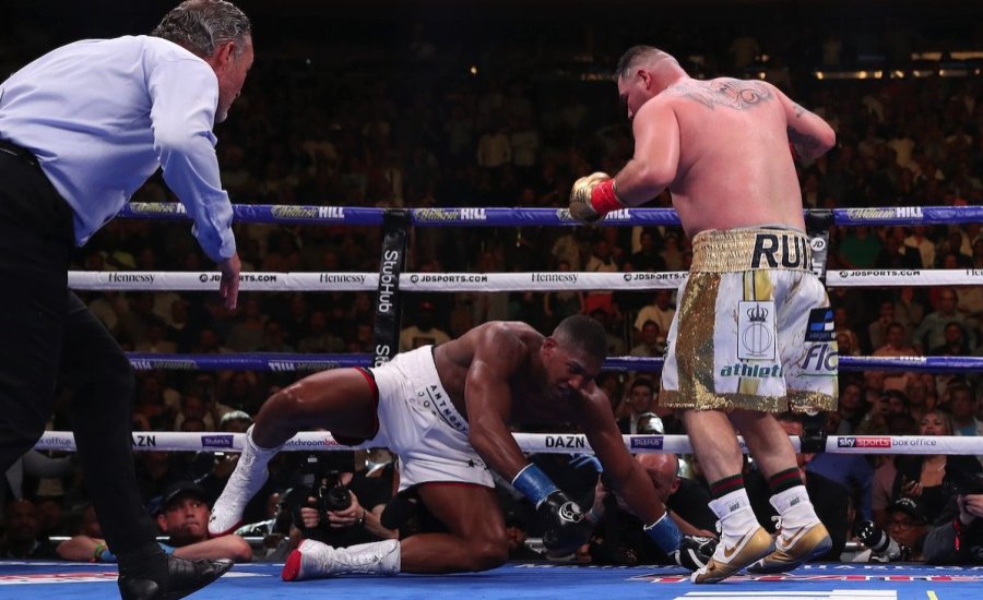 Az év meglepetése: Ruiz Jr. kiütötte Anthony Joshuát