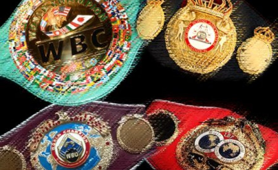 Összeülnek a nagyok