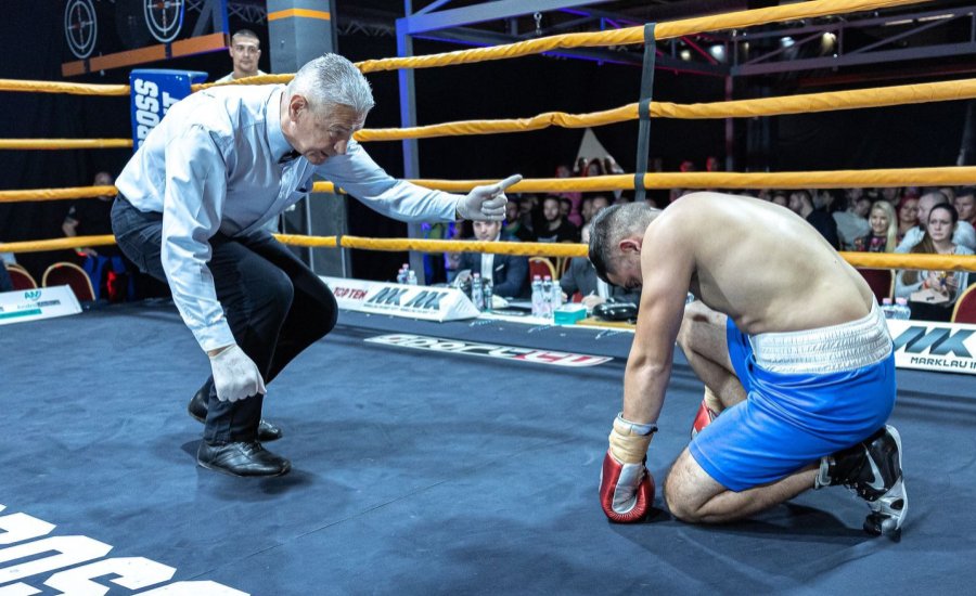 A vasárnapi NSP gála teljes felvétele, benne a Mizsei-Krämer címmérkőzéssel